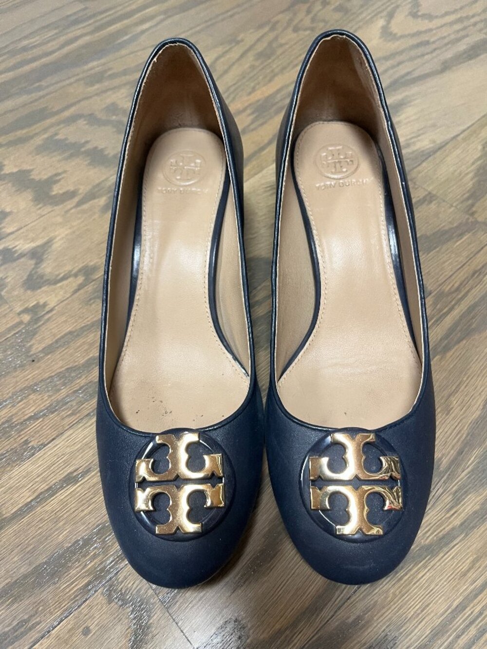 TORY BURCH Leather Pump - Size 8
